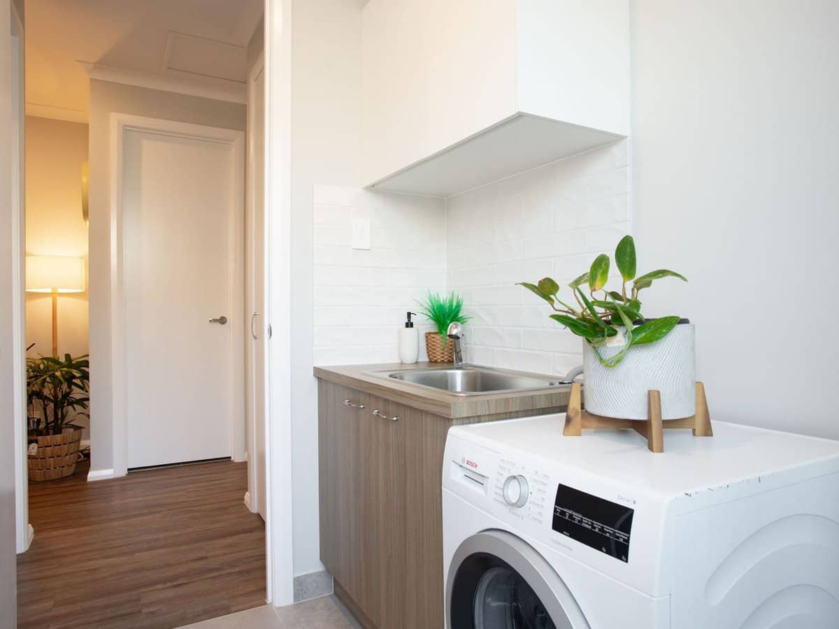 28 Explorers Road, White Rock - Thumbnail 14