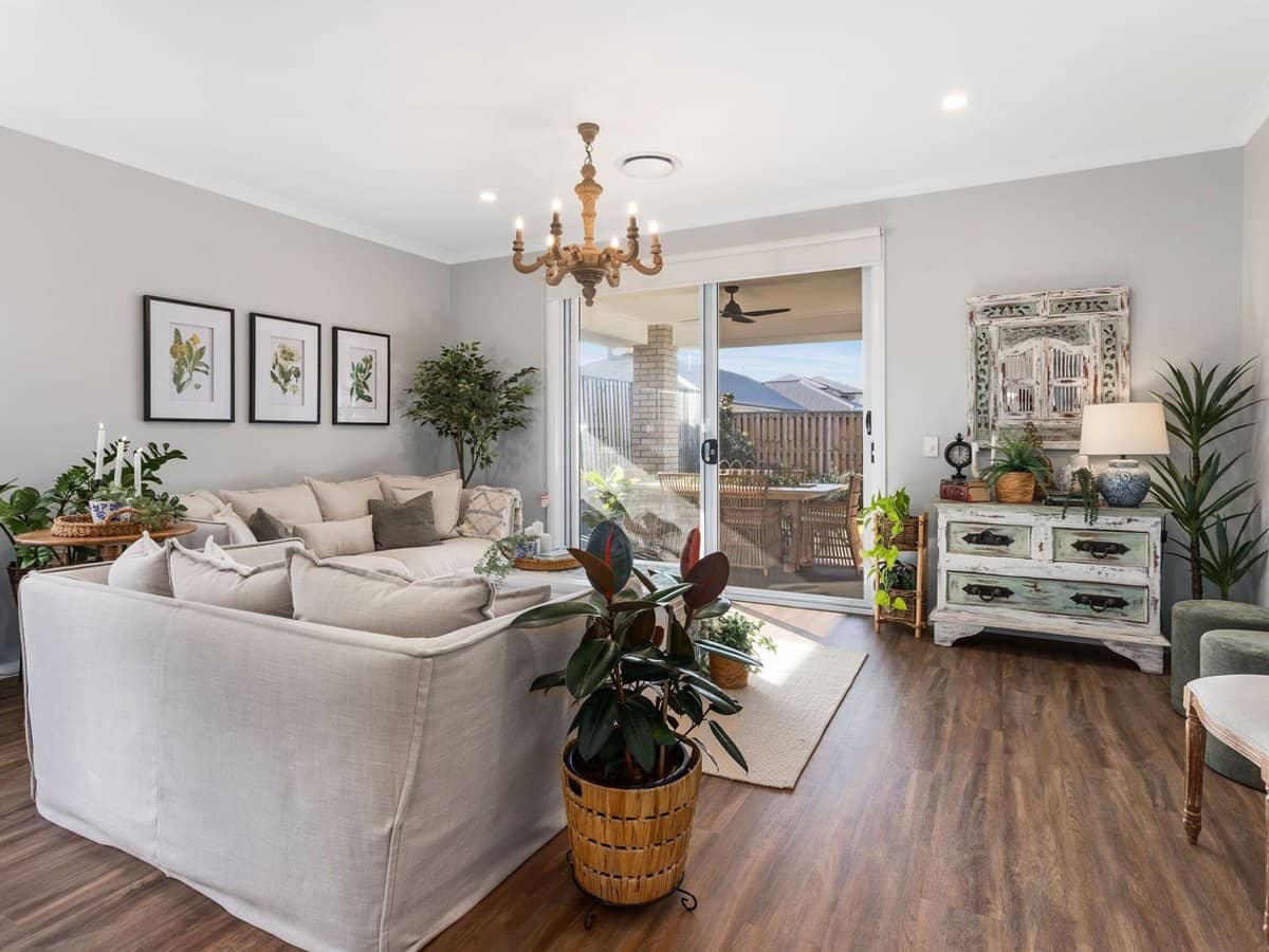 28 Explorers Road, White Rock - Thumbnail 26