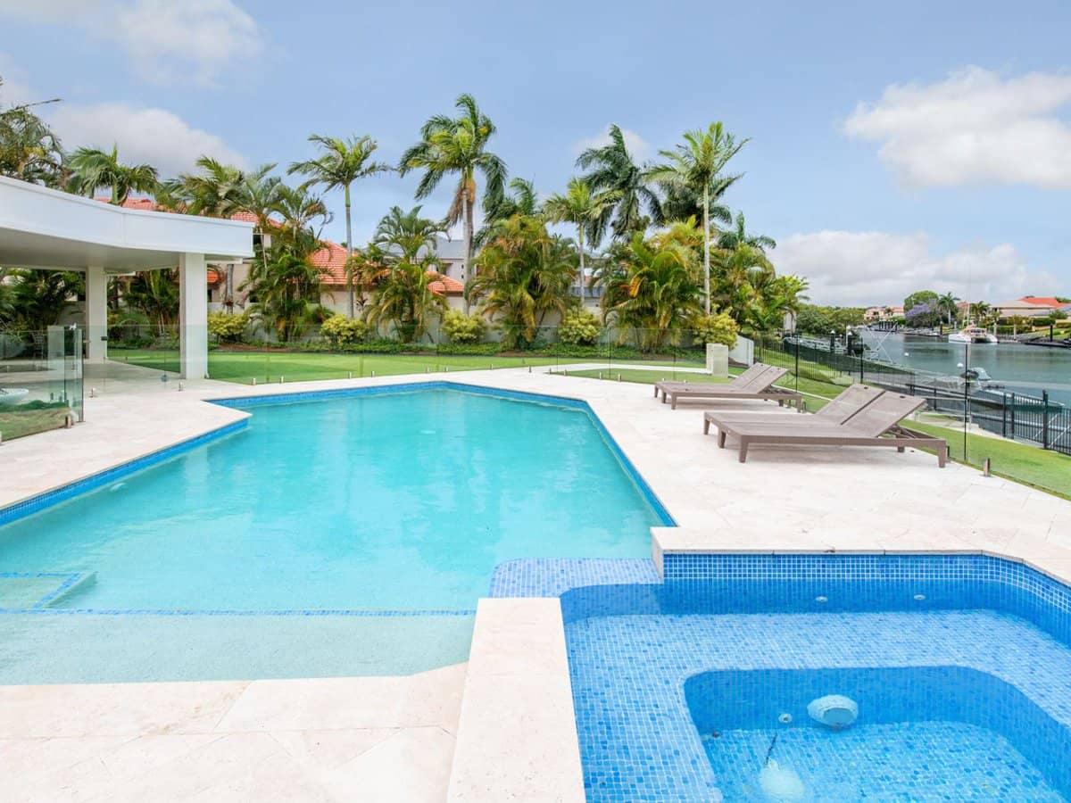 1153 Rosebank Way West, Hope Island - Thumbnail 6