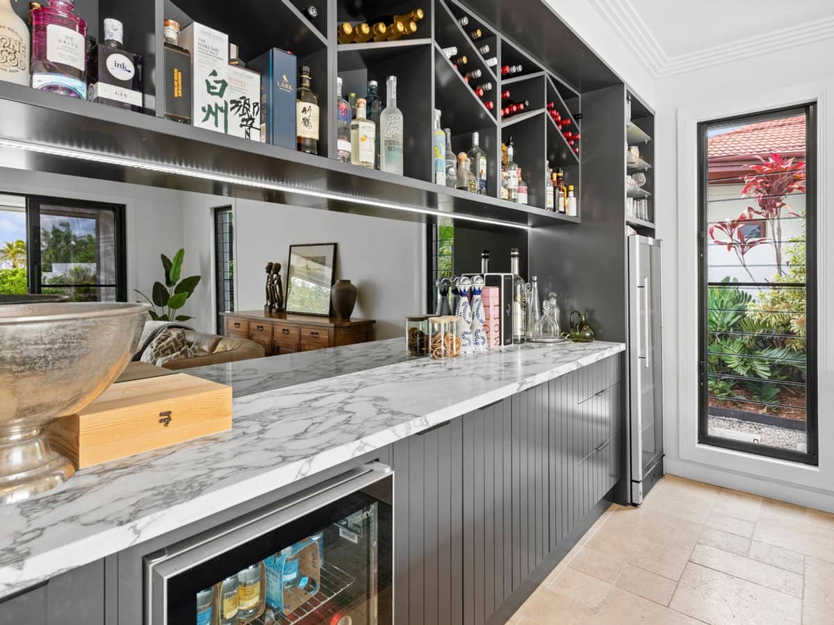 1153 Rosebank Way West, Hope Island - Thumbnail 16