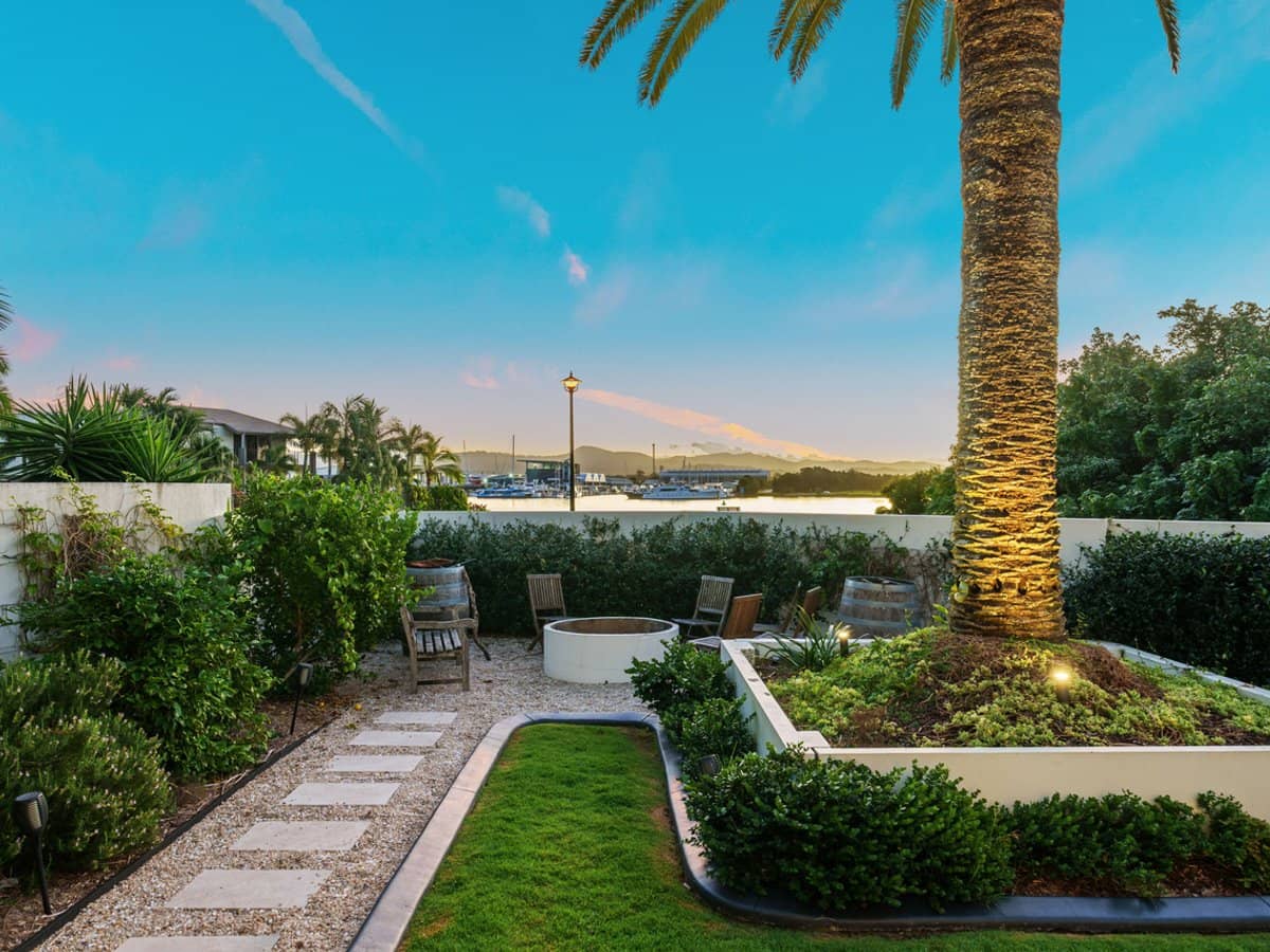 1153 Rosebank Way West, Hope Island - Thumbnail 20