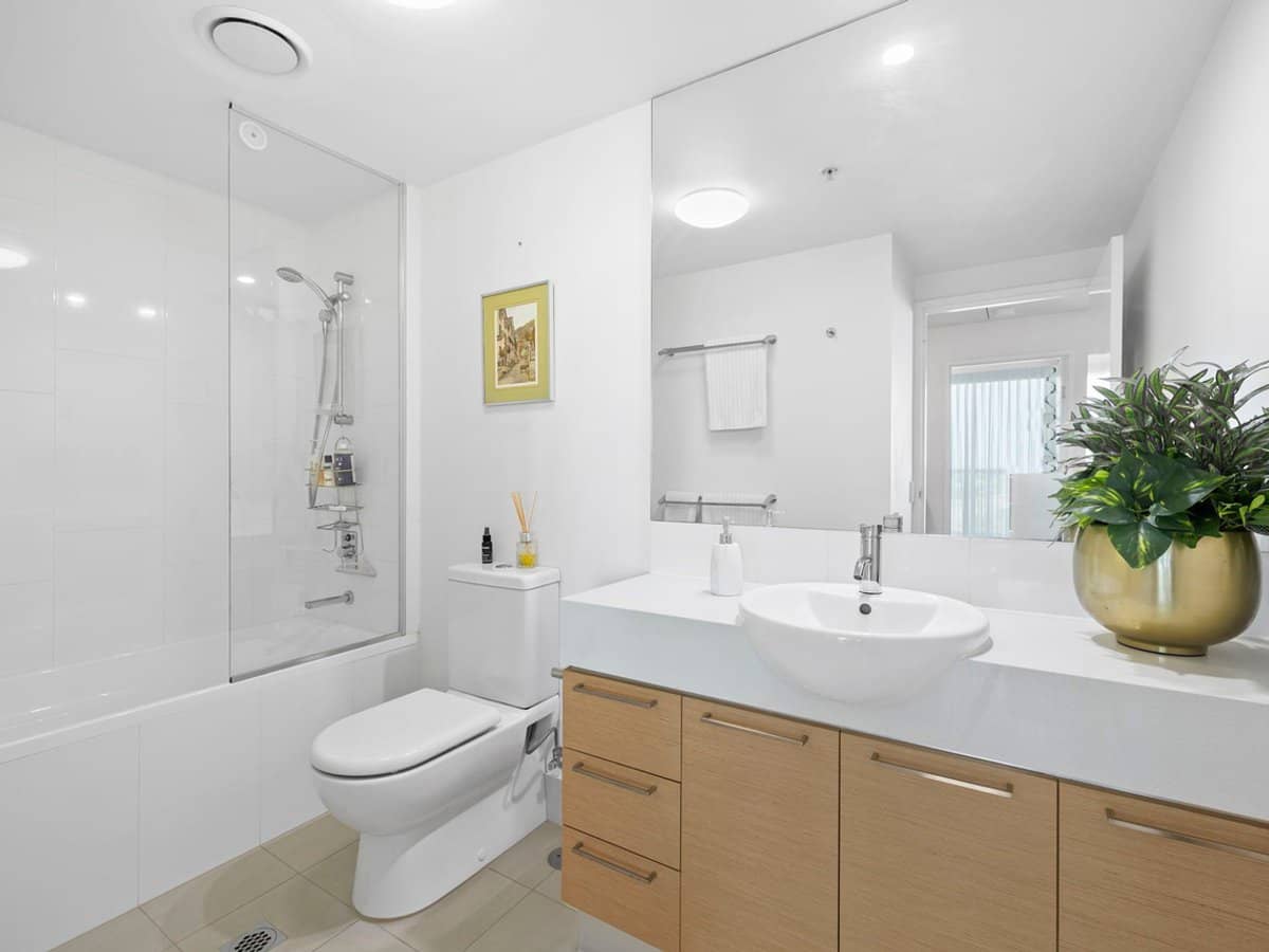 8 Hercules Street, Hamilton - Thumbnail 8