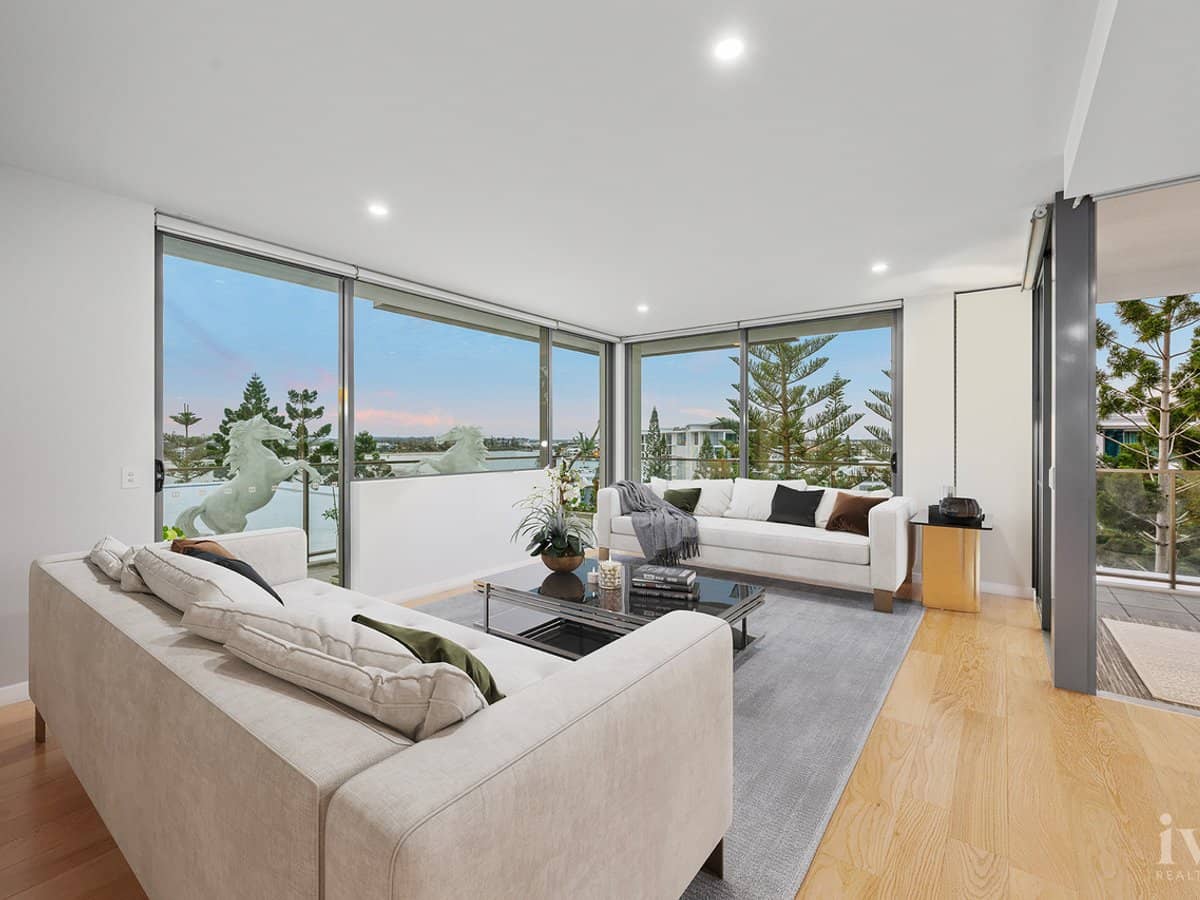 31602/2 Ephraim Island, Paradise Point - Thumbnail 3