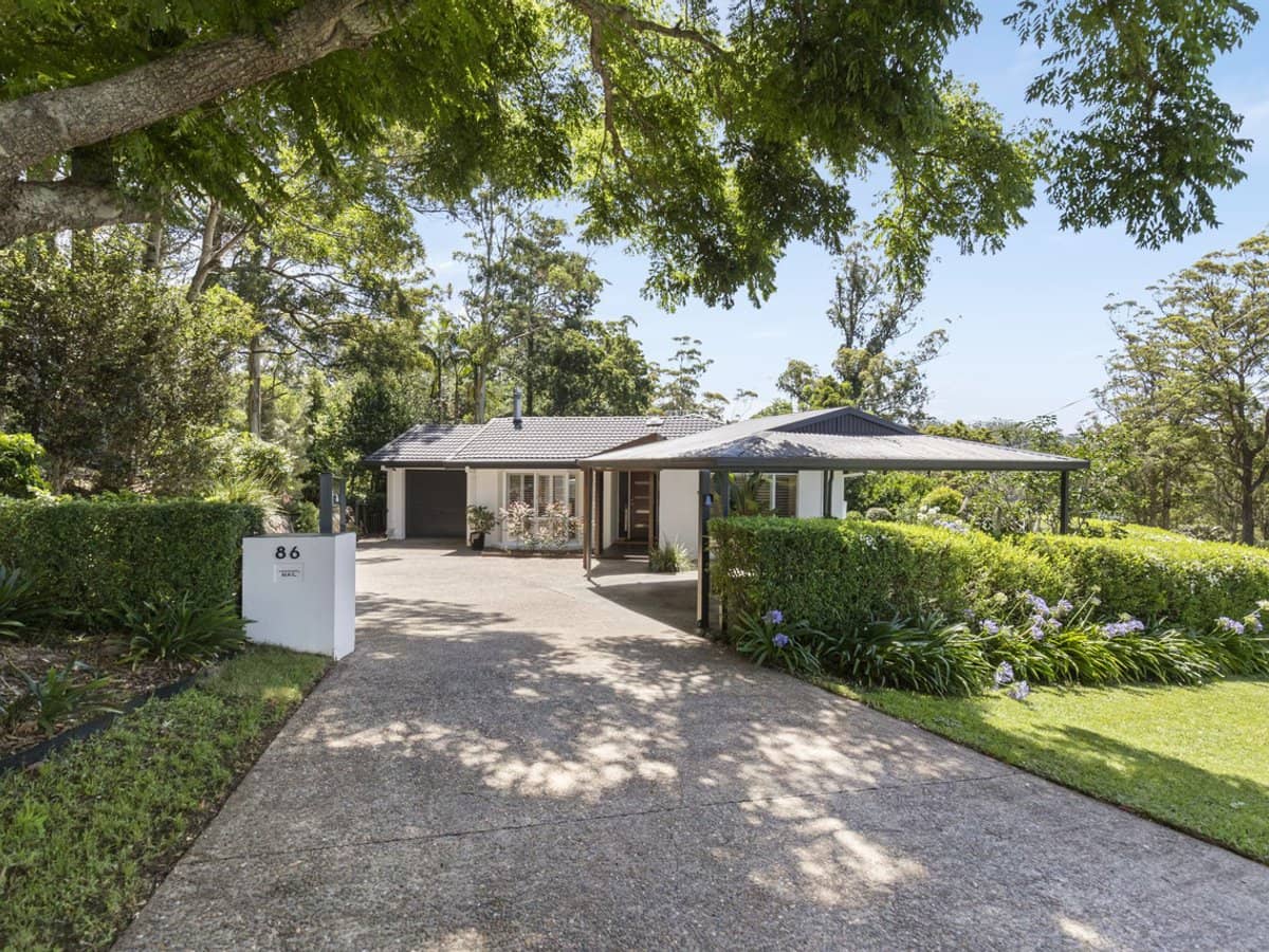 86 Wongawallan Road, TAMBORINE MOUNTAIN - Thumbnail 1