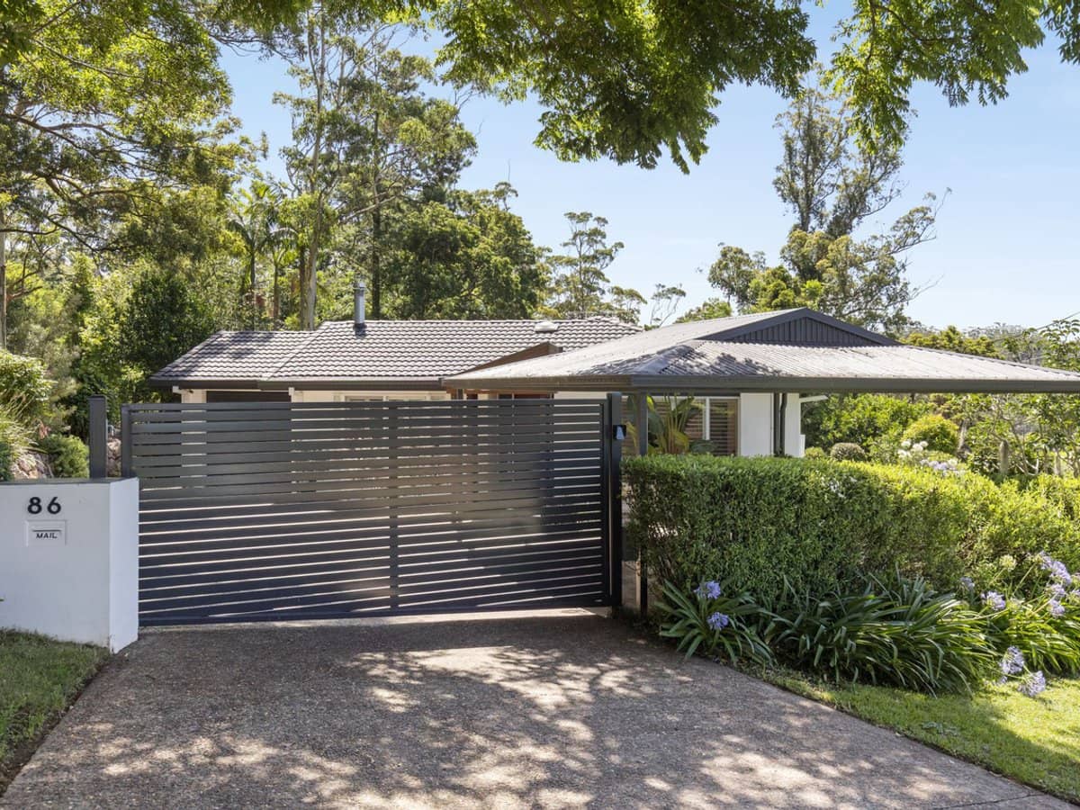 86 Wongawallan Road, TAMBORINE MOUNTAIN - Thumbnail 2