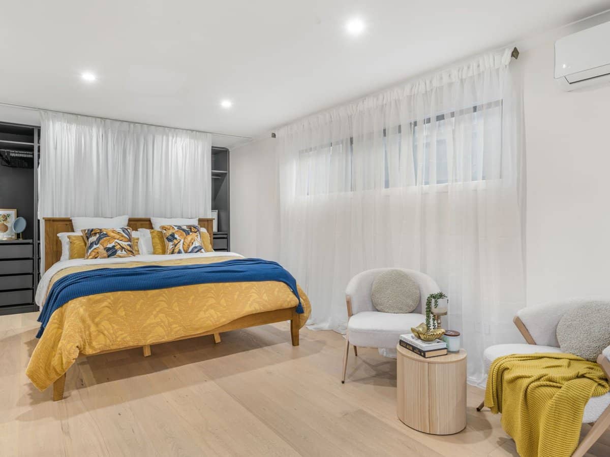 62 Radiata Street, Hillcrest - Thumbnail 1