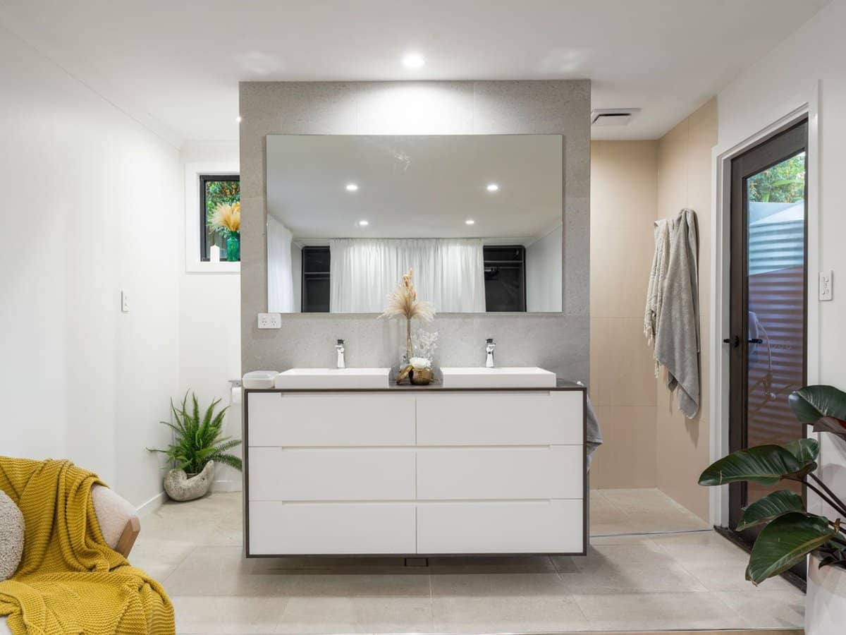 62 Radiata Street, Hillcrest - Thumbnail 2