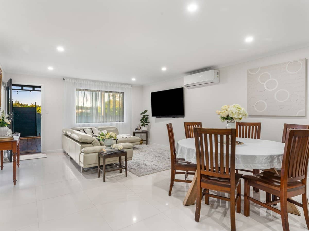 62 Radiata Street, Hillcrest - Thumbnail 4