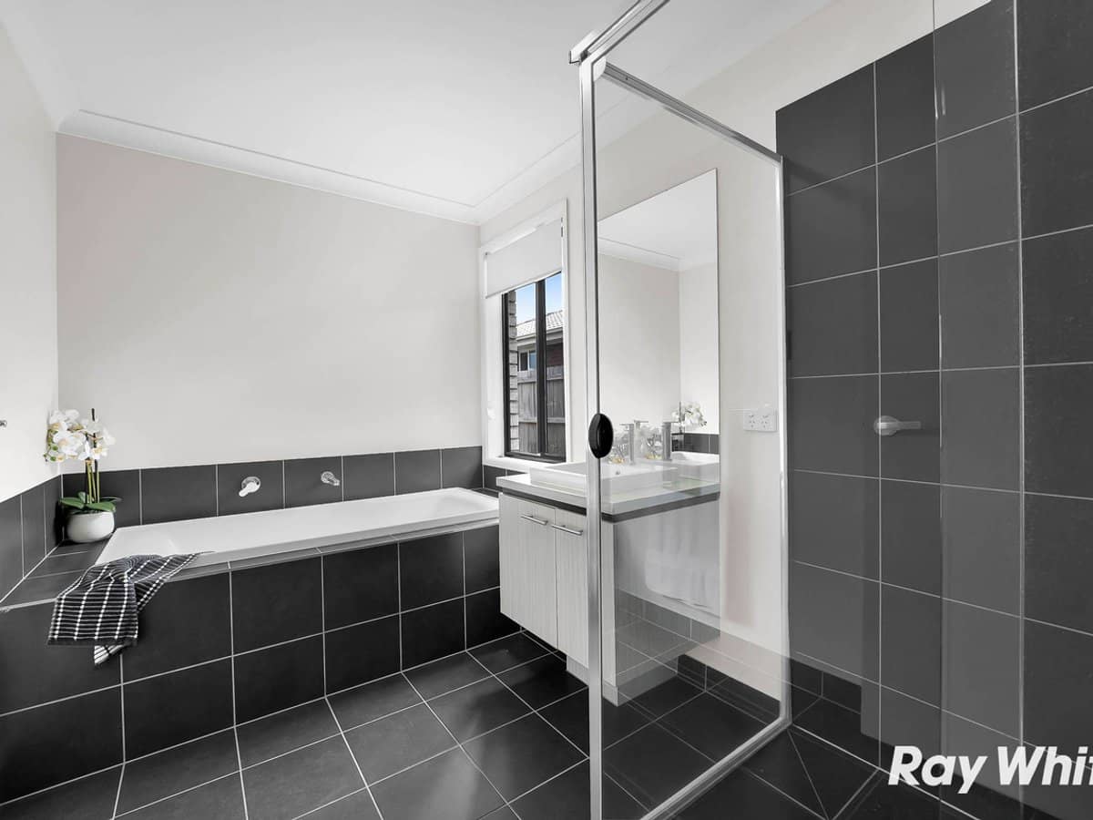 8 Greenpark Drive, Crestmead - Thumbnail 19