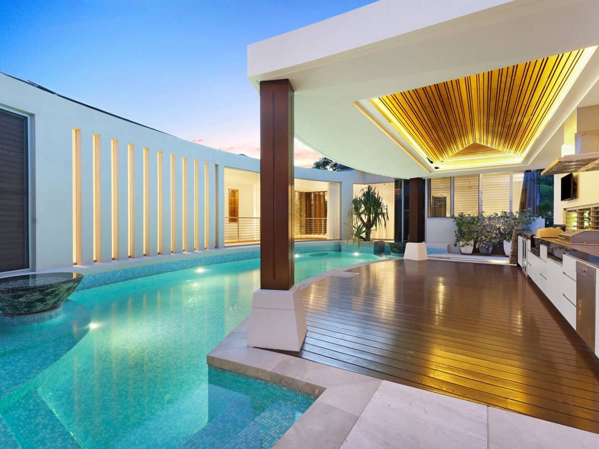 1023 Edgecliff Drive, Sanctuary Cove - Thumbnail 6