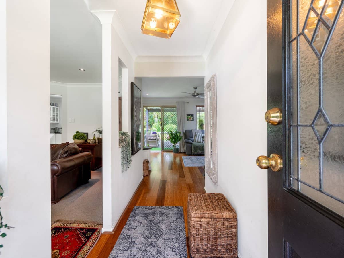 5 Mayon Court, TAMBORINE MOUNTAIN - Thumbnail 6