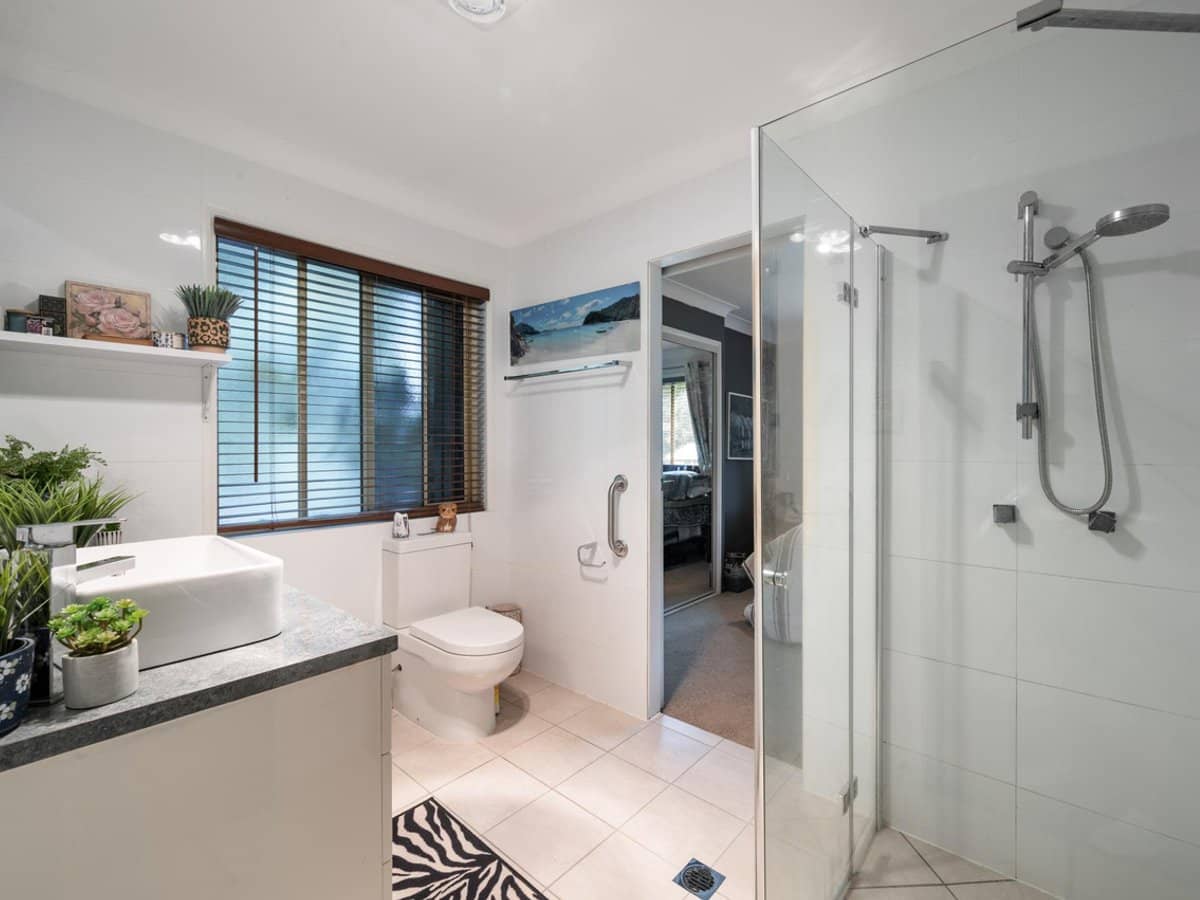 5 Mayon Court, TAMBORINE MOUNTAIN - Thumbnail 20