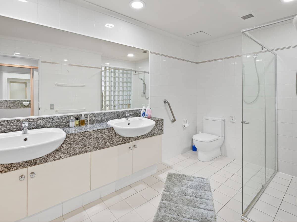 4939 The Parkway, Sanctuary Cove - Thumbnail 14