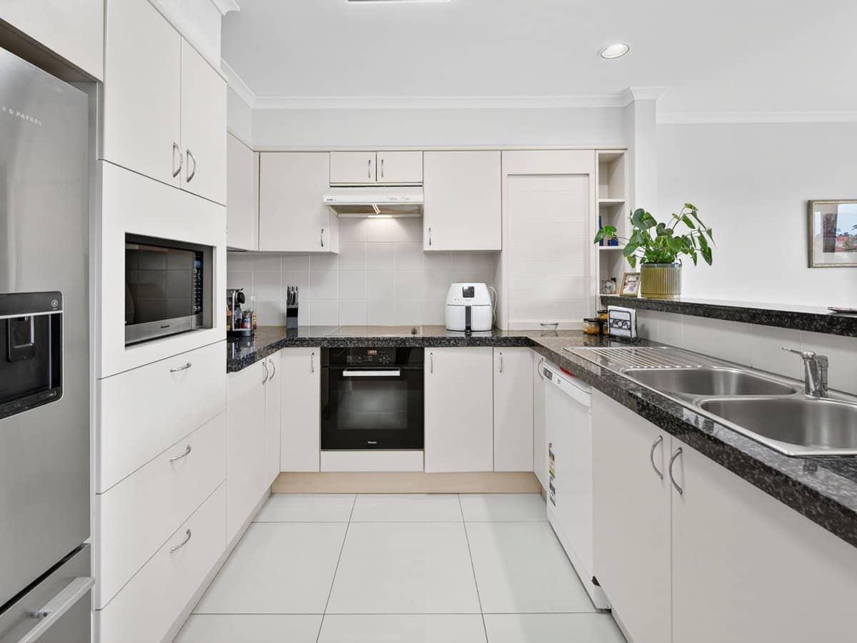 4939 The Parkway, Sanctuary Cove - Thumbnail 5