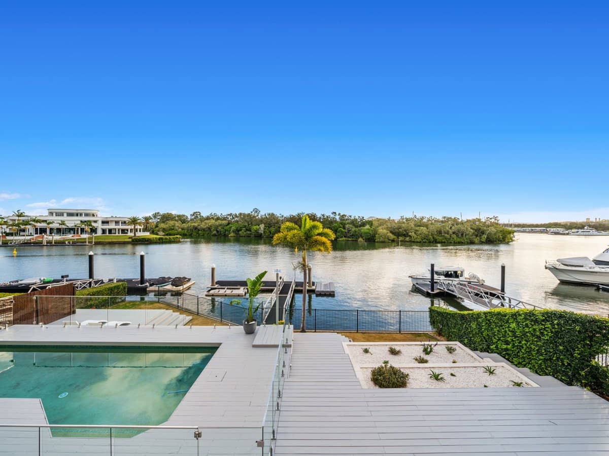 1675 Riverdale Drive, Hope Island - Thumbnail 6