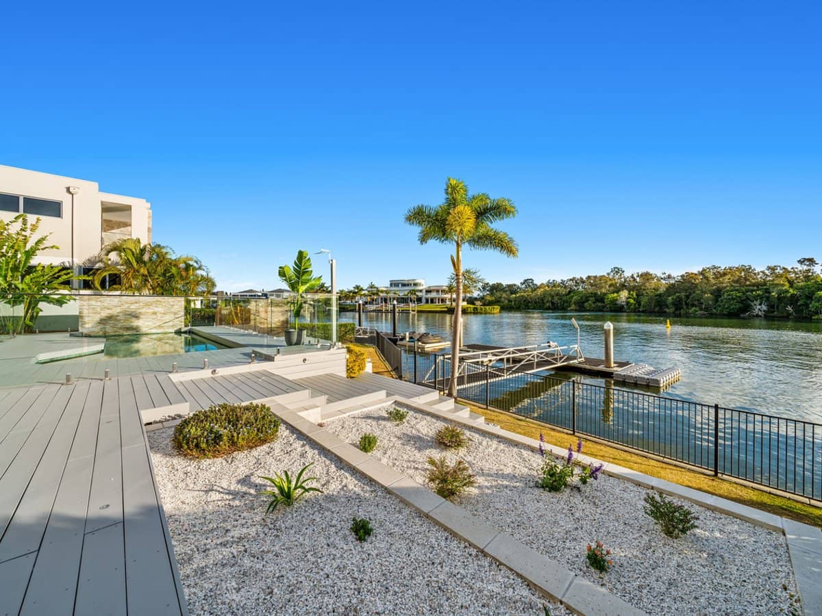 1675 Riverdale Drive, Hope Island - Thumbnail 21