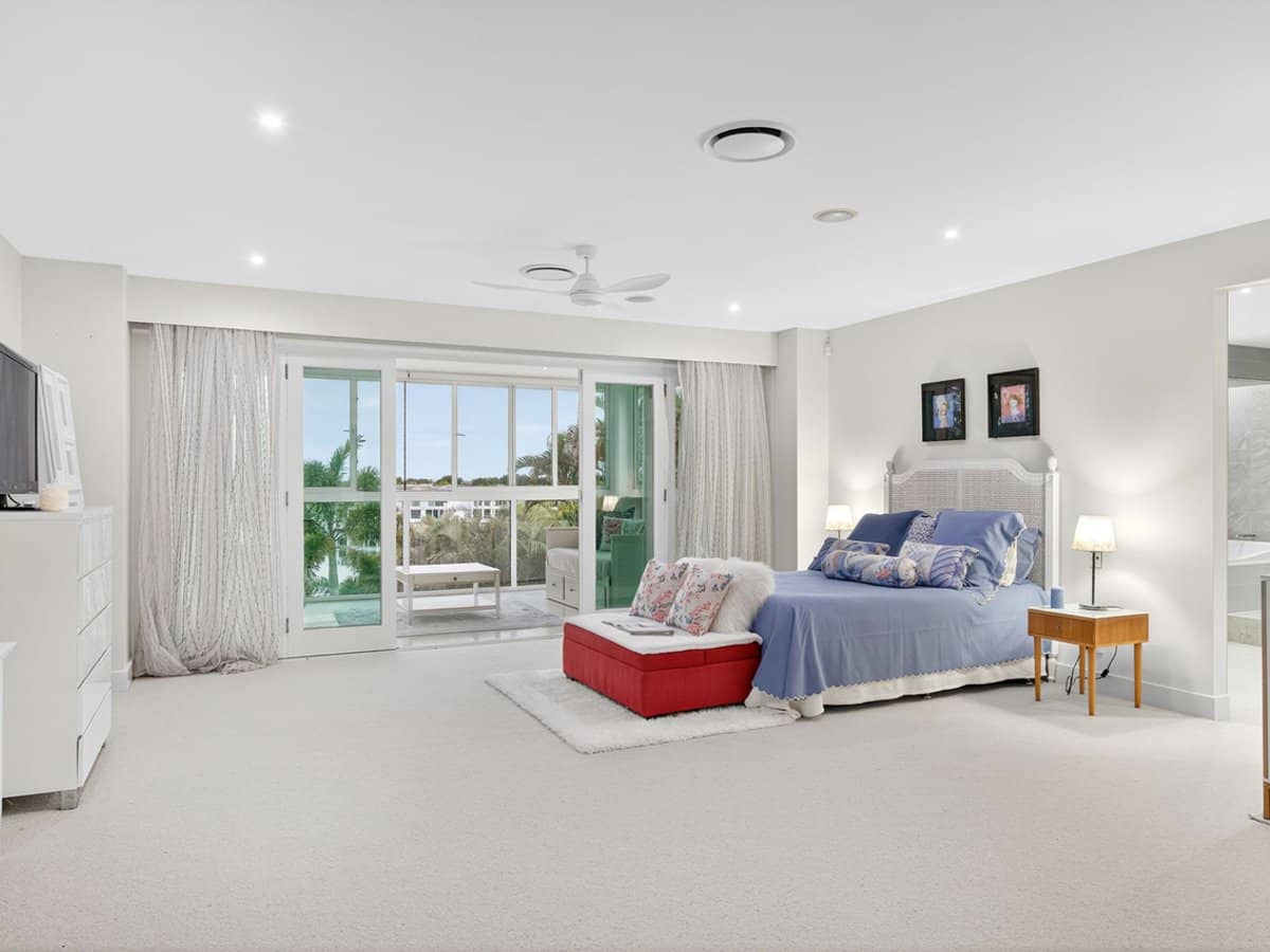 7020 Riverview Crescent, Sanctuary Cove - Thumbnail 17