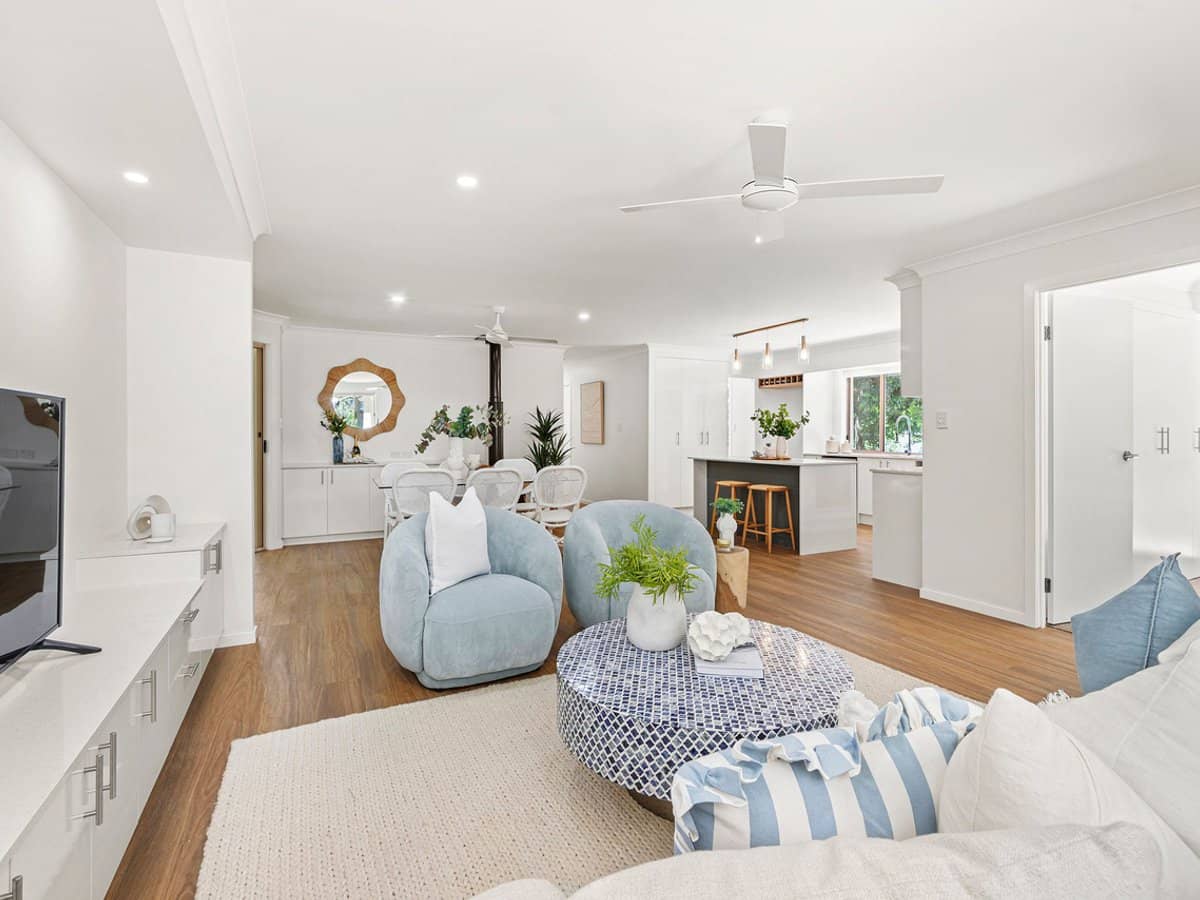 135 Beacon Road, Tamborine Mountain - Thumbnail 2