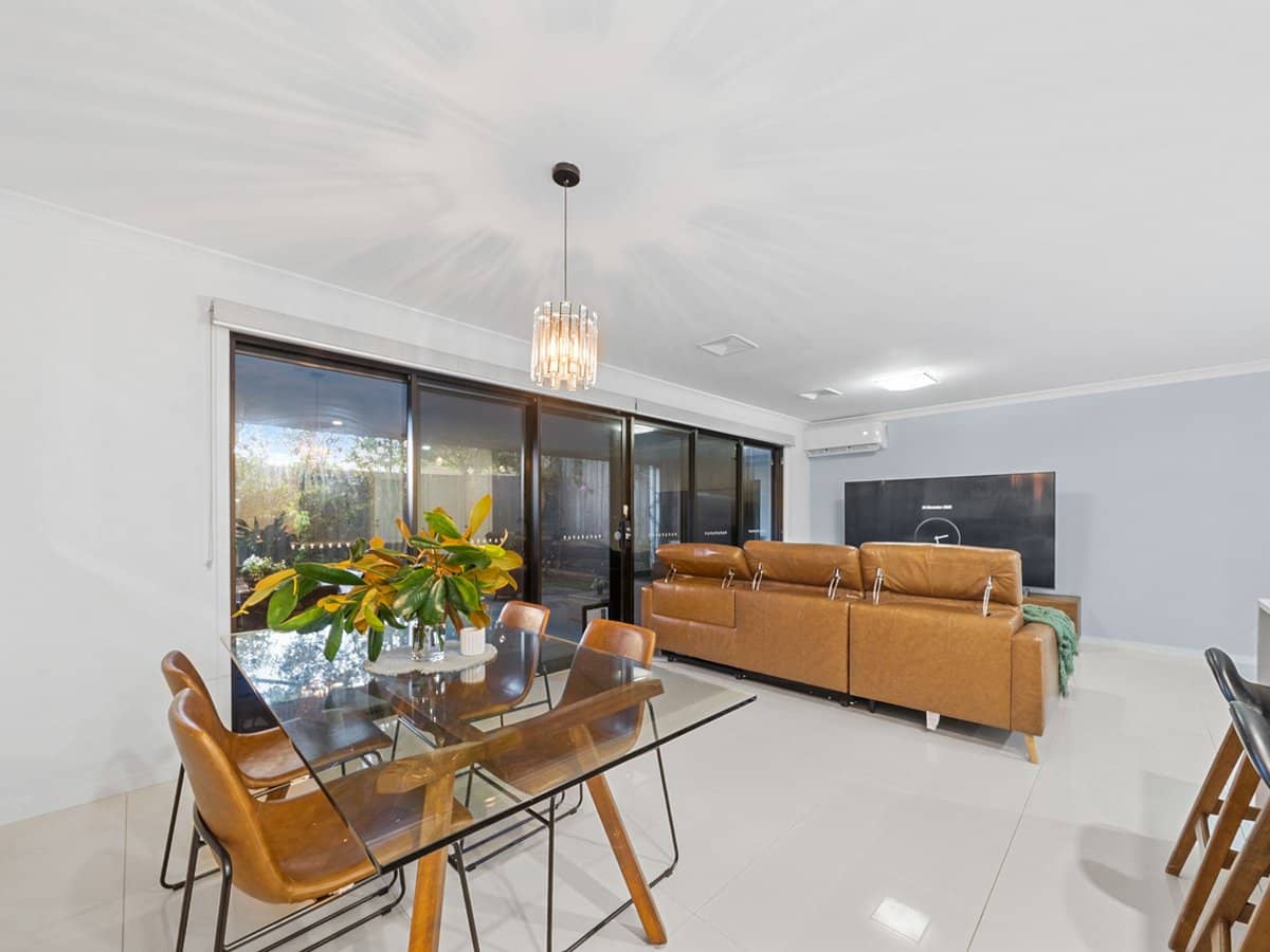 105-109 Barbaralla Drive, Springwood - Thumbnail 6