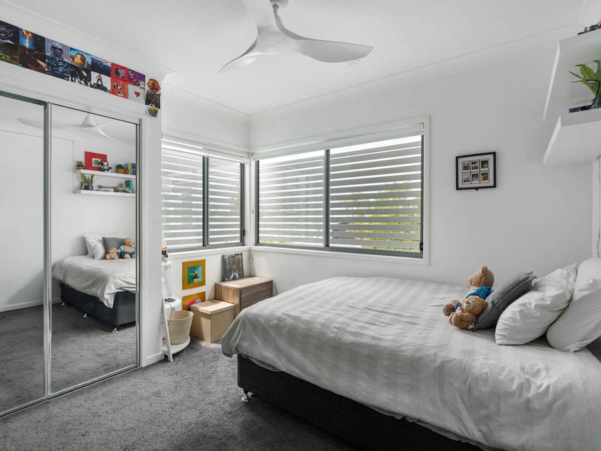 40 Bob Barnard Drive, TUGUN - Thumbnail 23