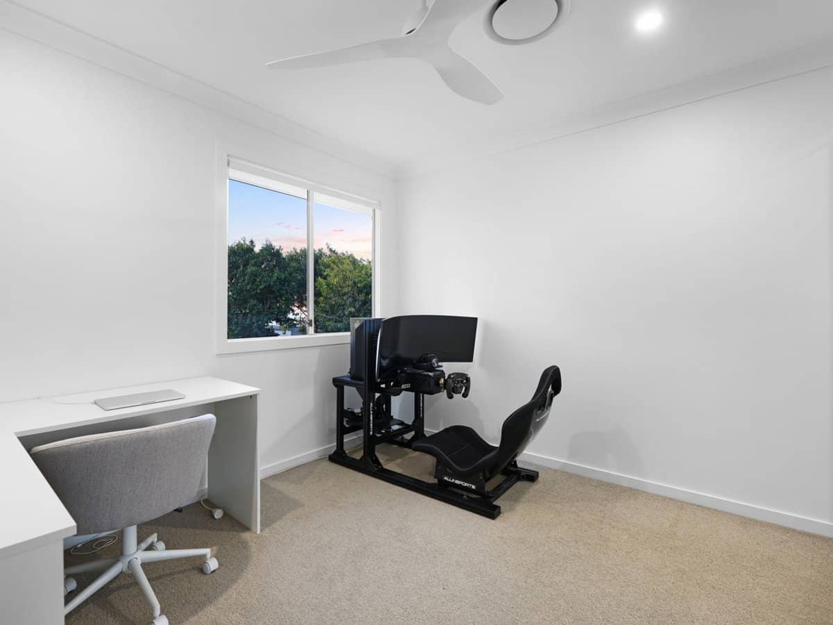 35 Keelson Crescent, Hope Island - Thumbnail 14