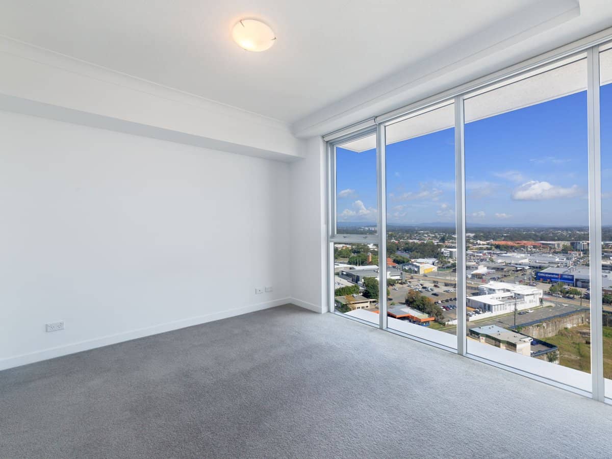 5 Lawson Street, Southport - Thumbnail 3