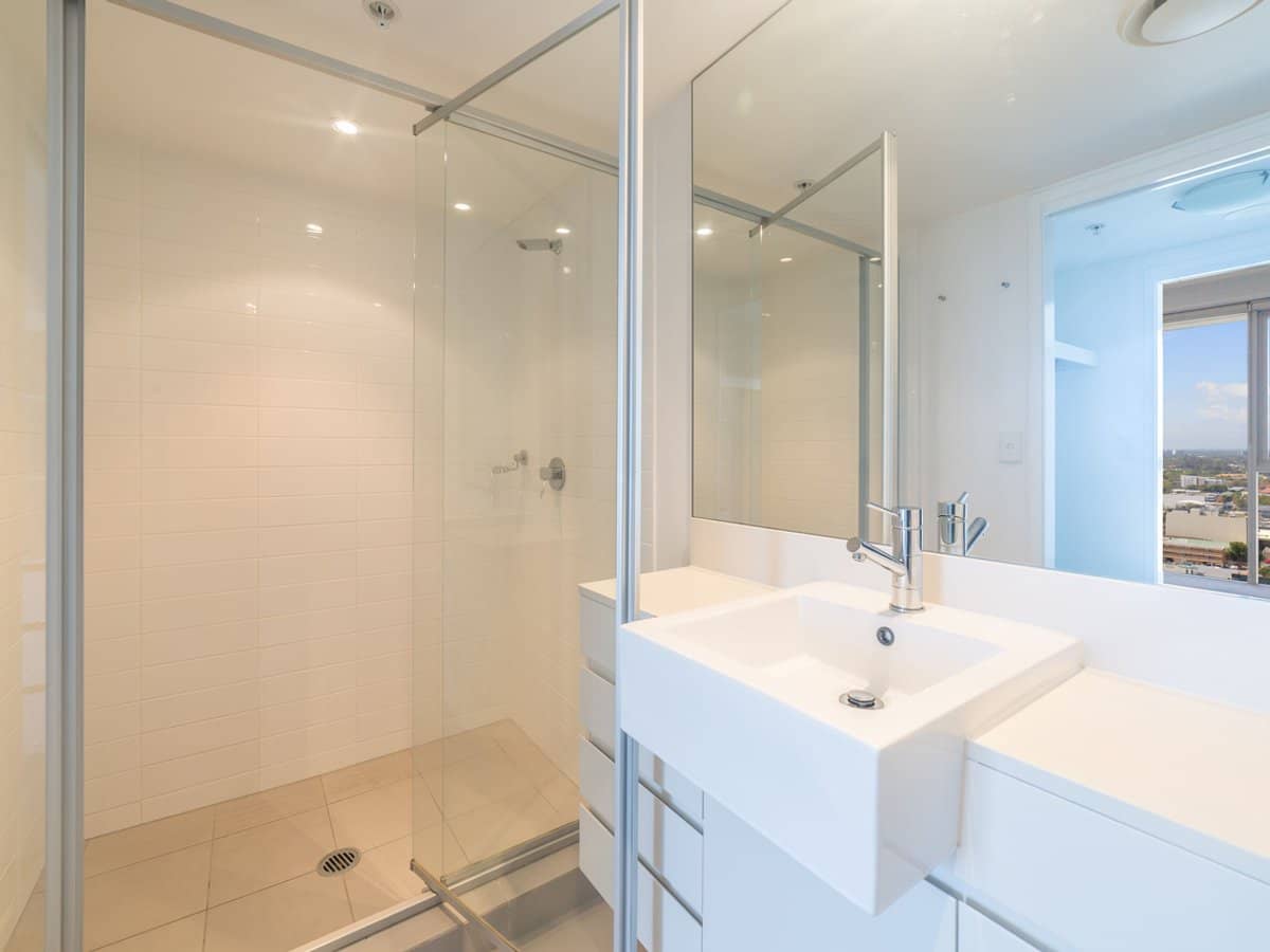 5 Lawson Street, Southport - Thumbnail 4