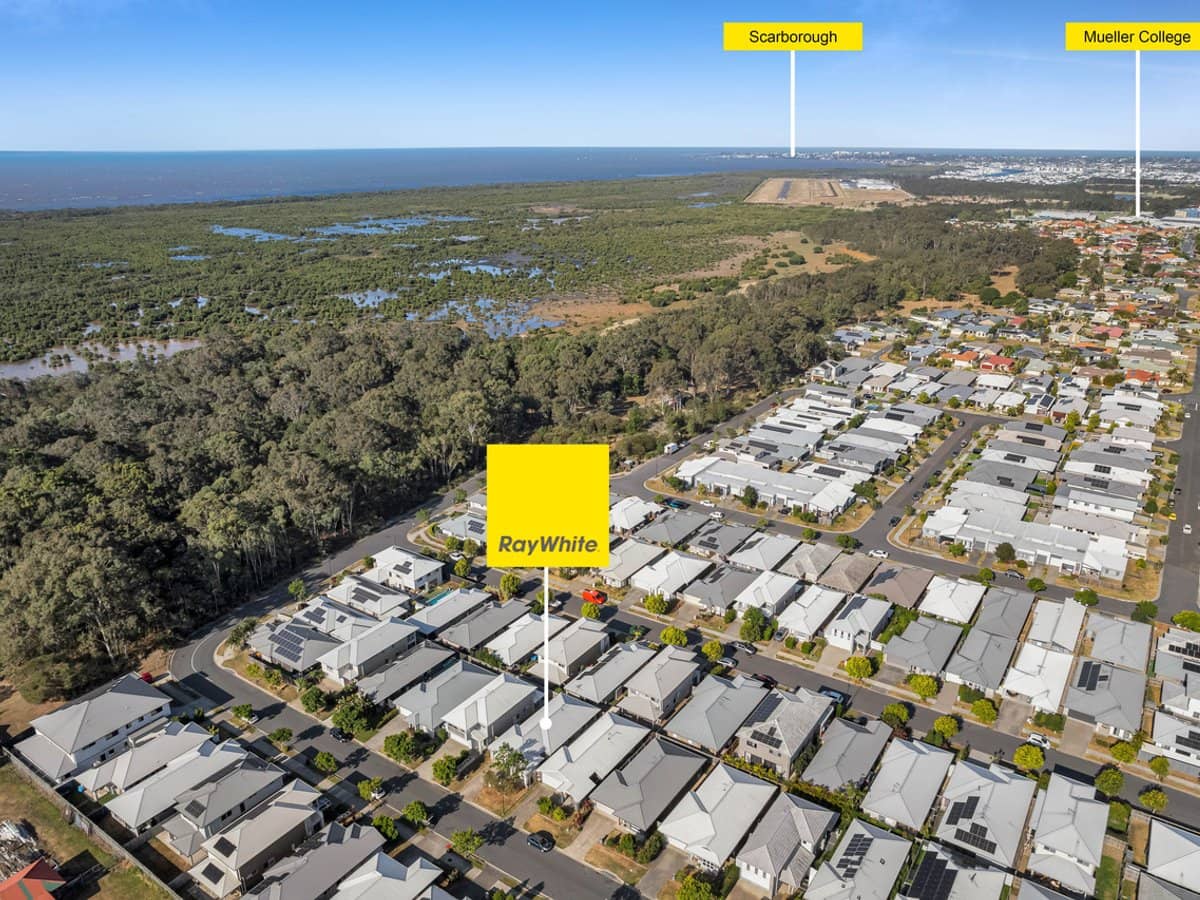 24 Promenade Circuit, Rothwell - Thumbnail 12