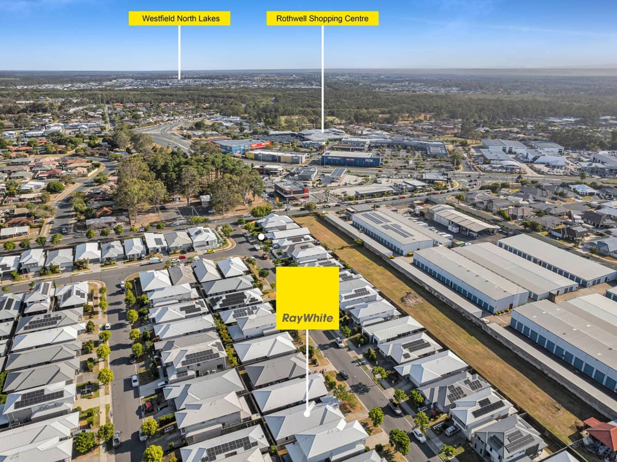 24 Promenade Circuit, Rothwell - Thumbnail 13