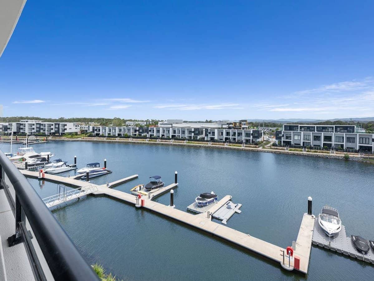 2-4 Athena Boulevard, Hope Island - Thumbnail 16