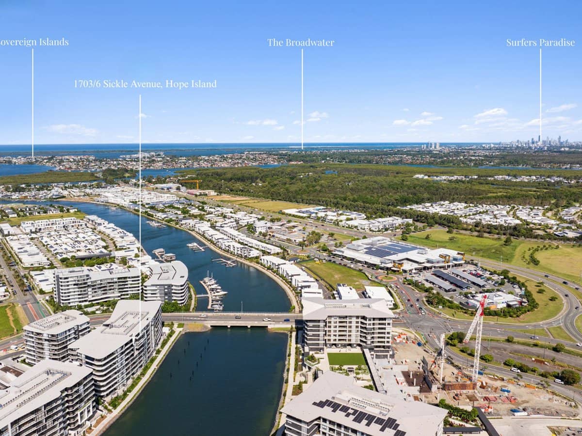 2-4 Athena Boulevard, Hope Island - Thumbnail 24