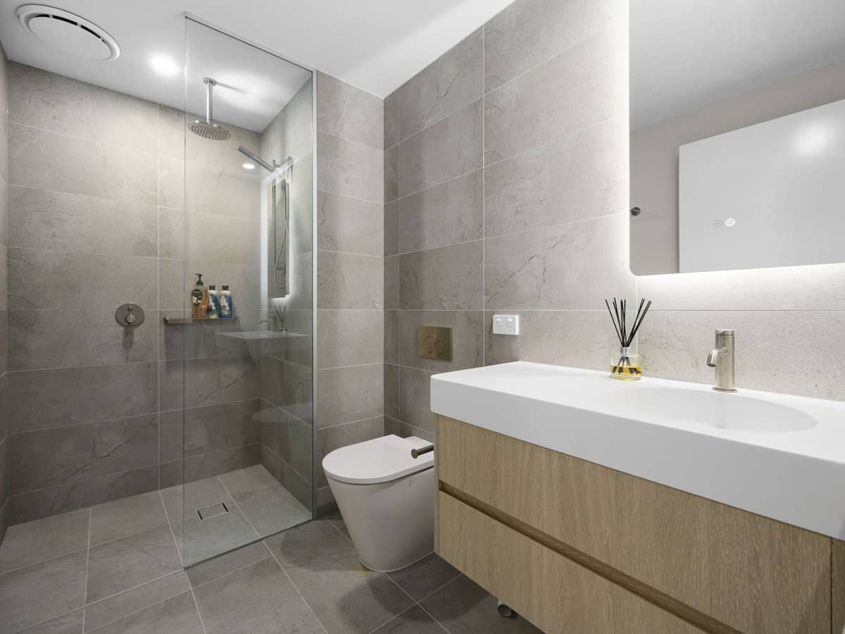 2-4 Athena Boulevard, Hope Island - Thumbnail 25