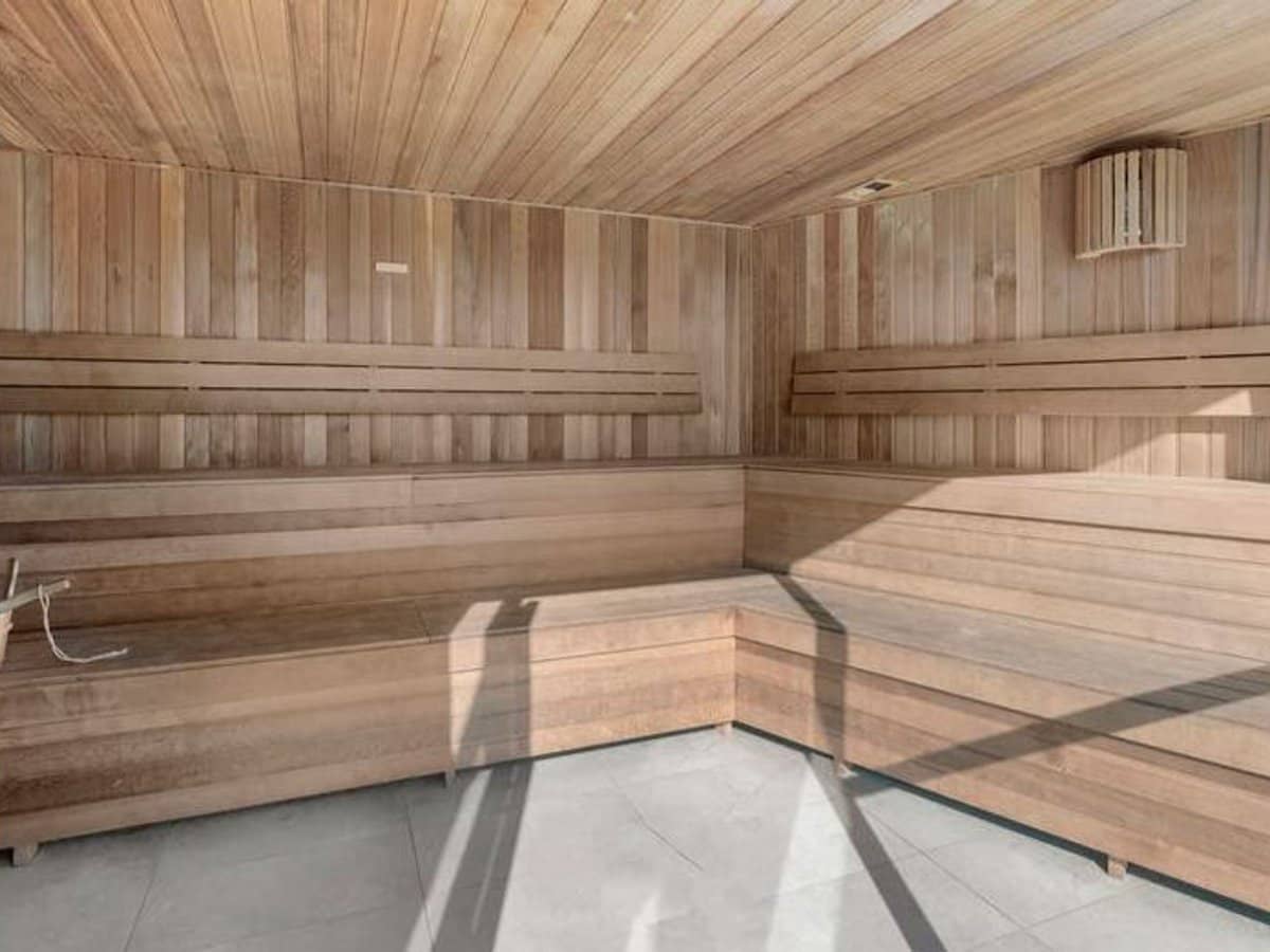 2-4 Athena Boulevard, Hope Island - Thumbnail 19