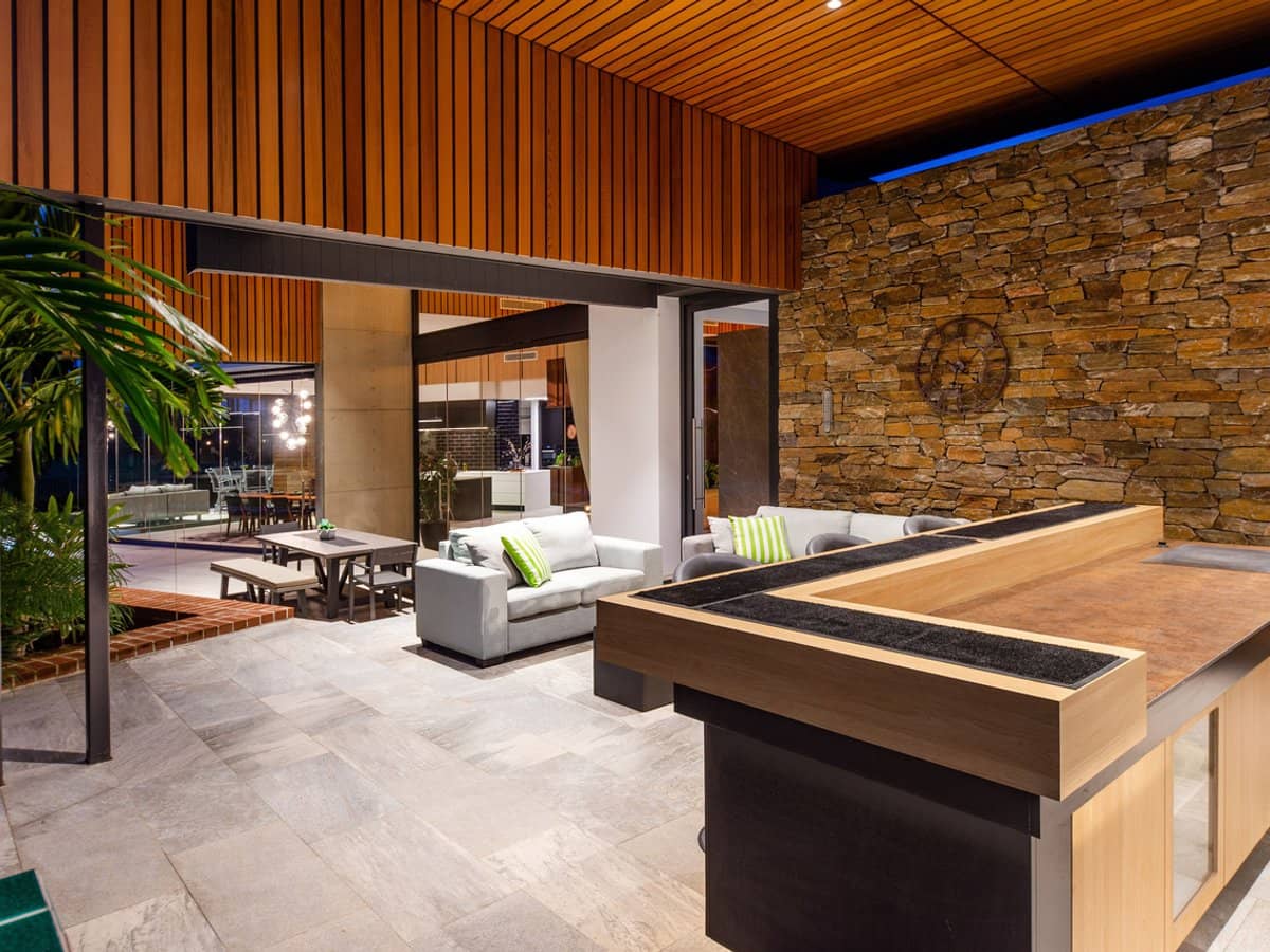 2230 Arnold Palmer Drive, SANCTUARY COVE - Thumbnail 12