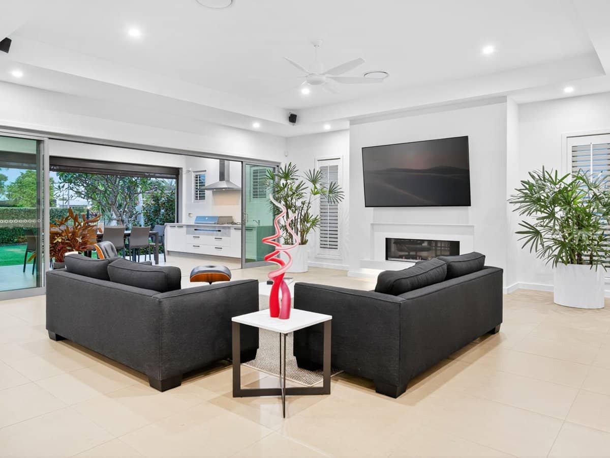 2019 The Circle, Sanctuary Cove - Thumbnail 12