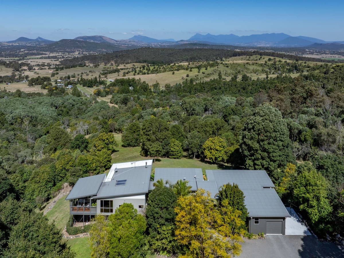 24 Crepin Road, Frenches Creek - Thumbnail 2