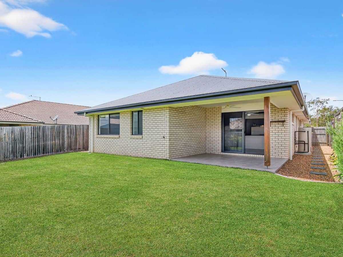 45 Trailblazer Drive, FLAGSTONE - Thumbnail 3