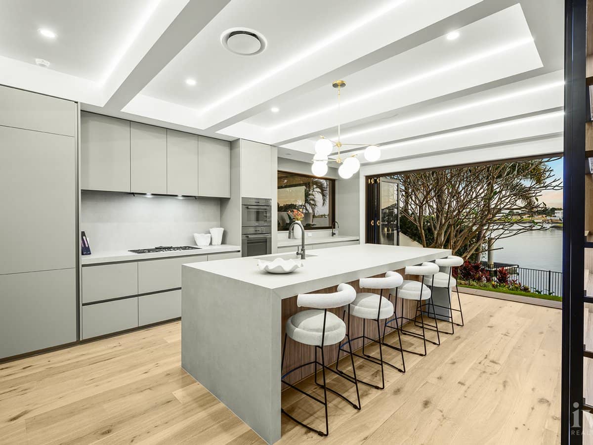 2062 The Circle, Sanctuary Cove - Thumbnail 8