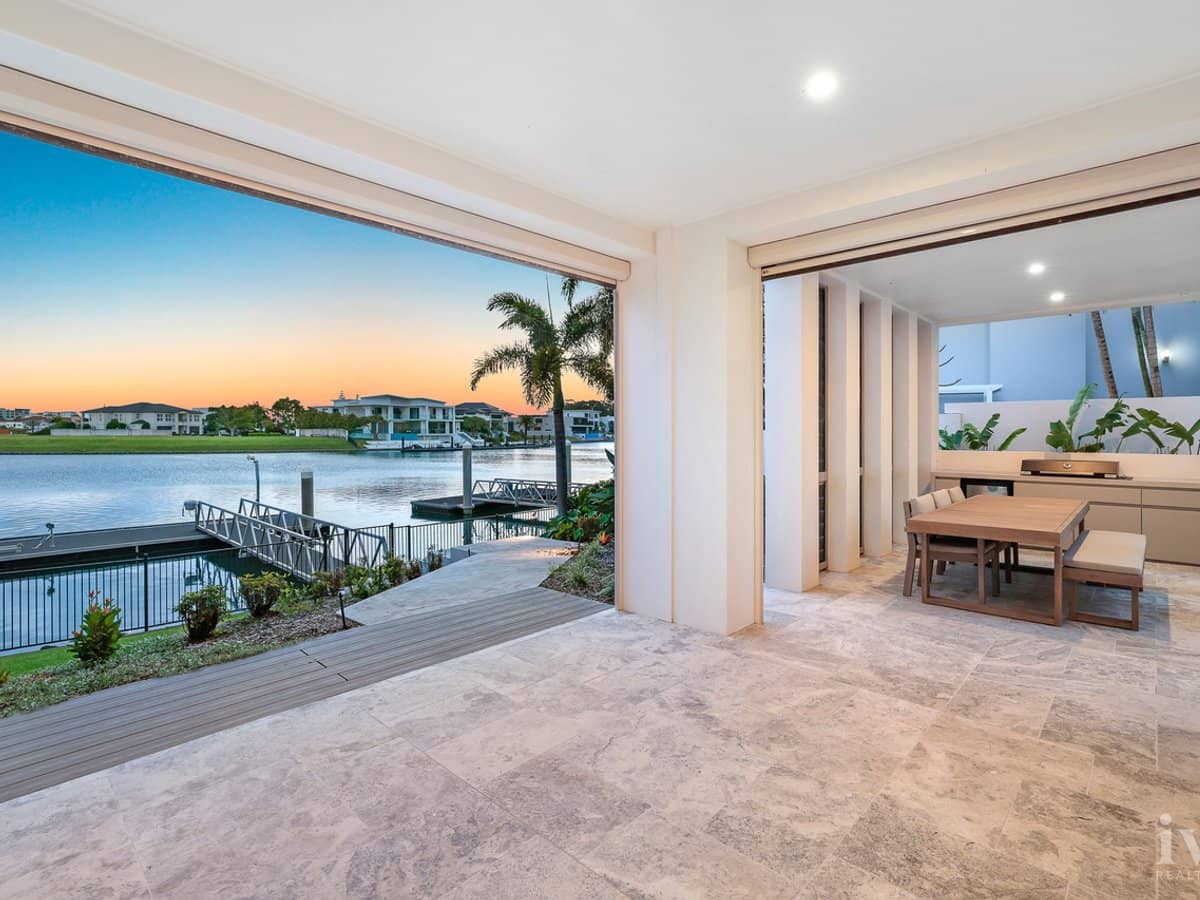 2062 The Circle, Sanctuary Cove - Thumbnail 10