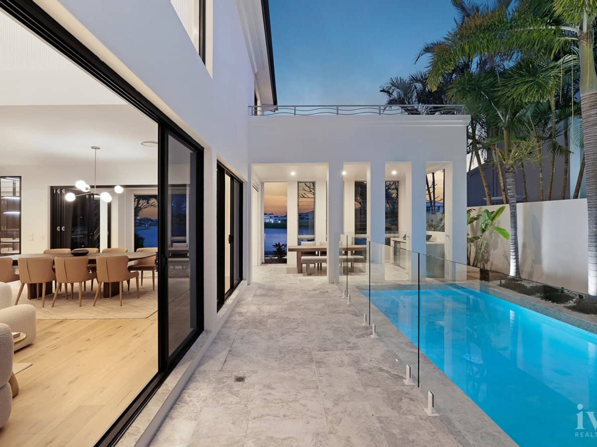 2062 The Circle, Sanctuary Cove - Thumbnail 12