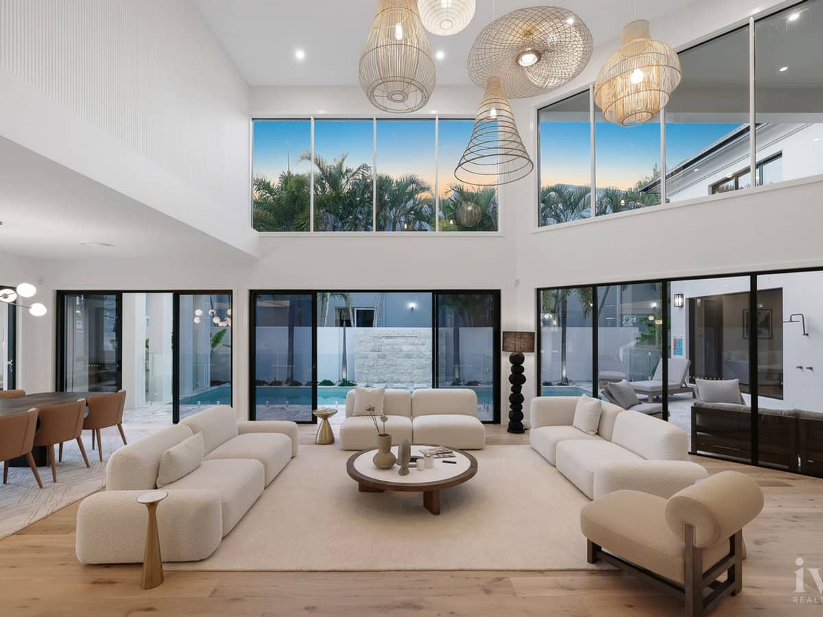 2062 The Circle, Sanctuary Cove - Thumbnail 14