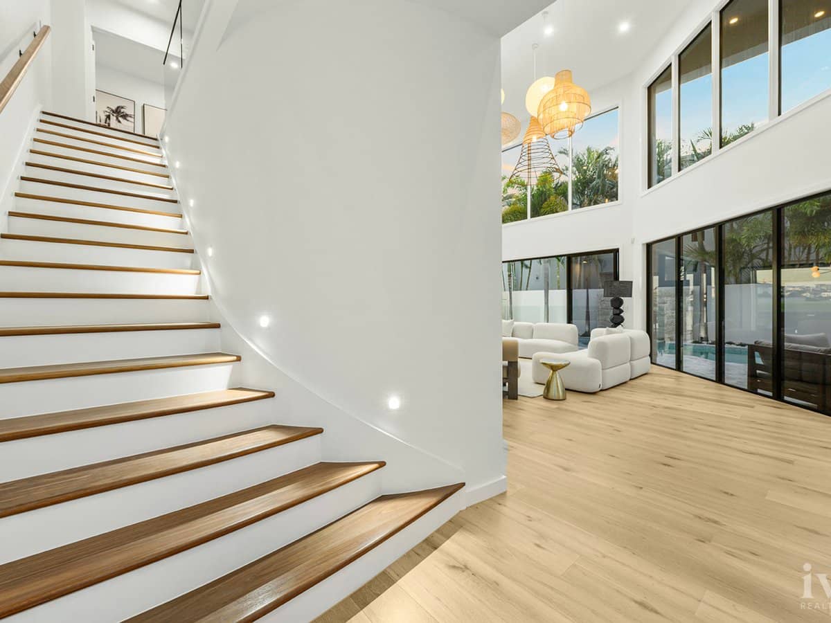 2062 The Circle, Sanctuary Cove - Thumbnail 15