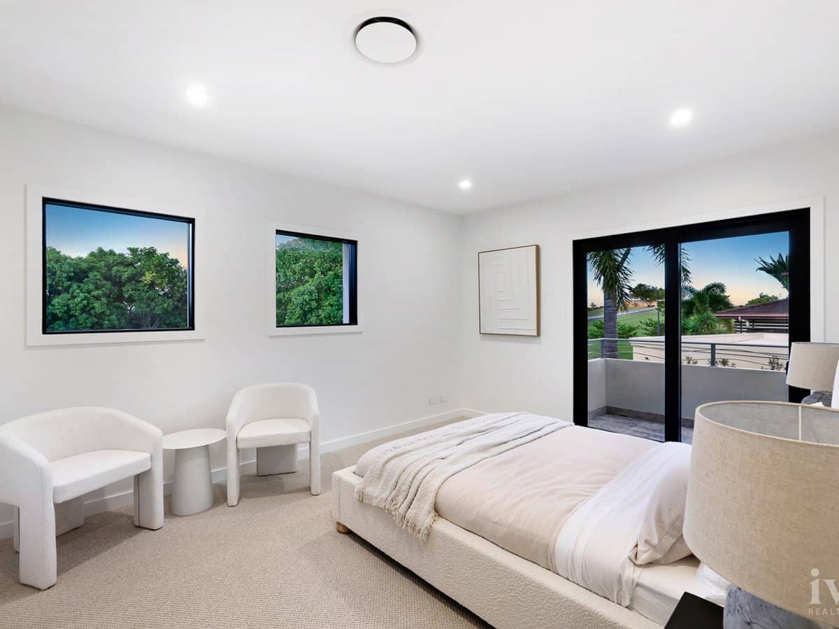 2062 The Circle, Sanctuary Cove - Thumbnail 23