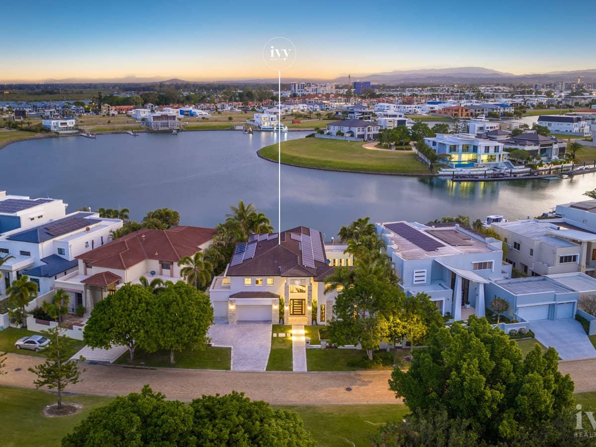 2062 The Circle, Sanctuary Cove - Thumbnail 26