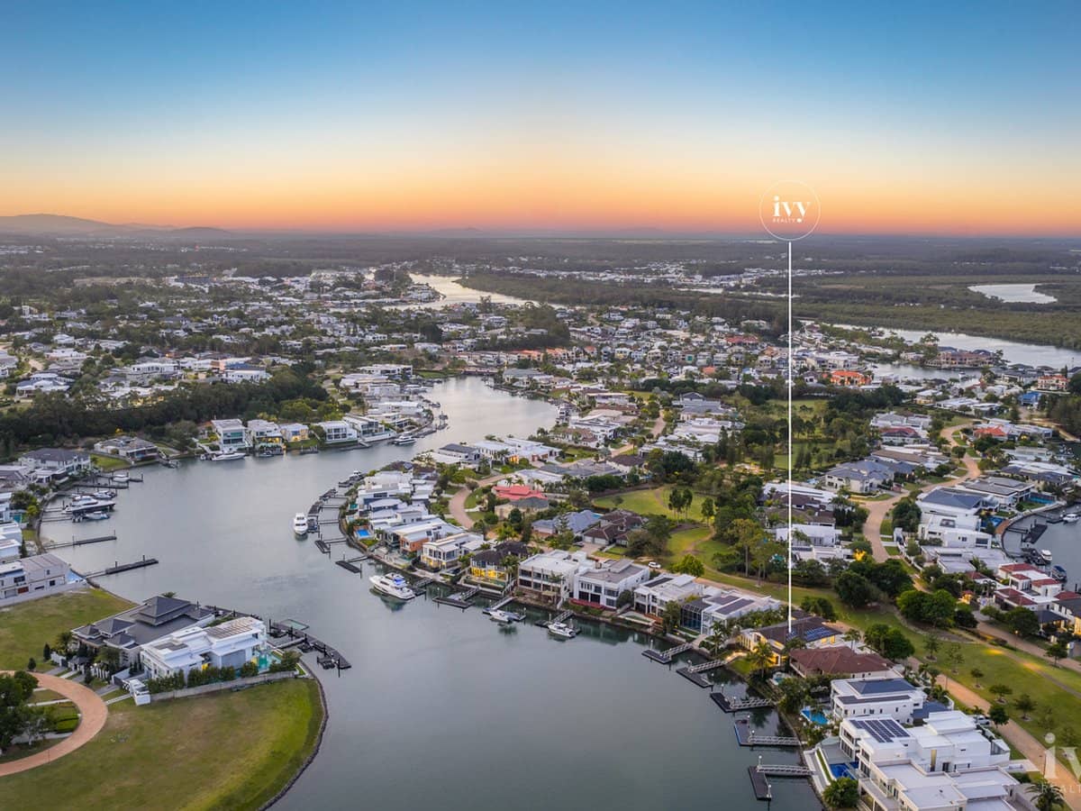 2062 The Circle, Sanctuary Cove - Thumbnail 28