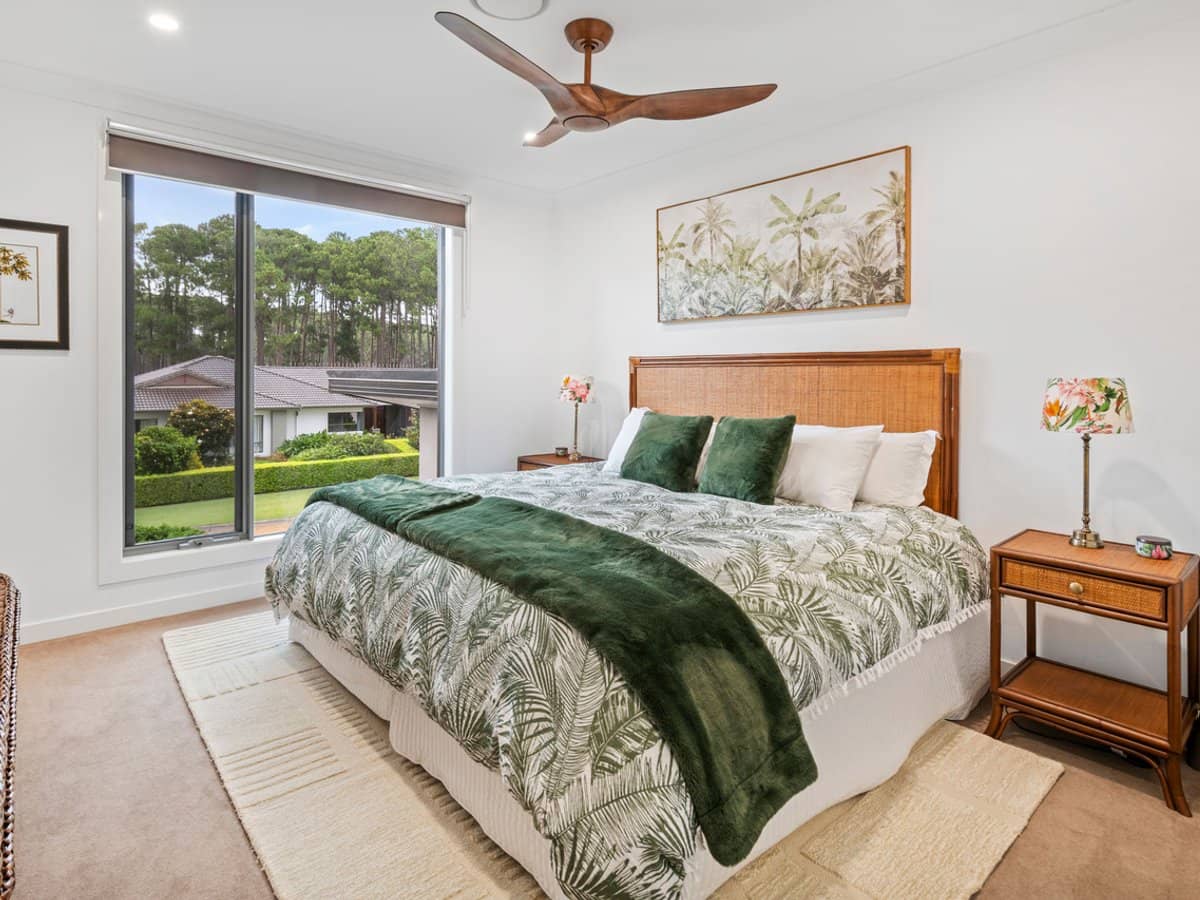 2279 Banksia Lakes Drive, Sanctuary Cove - Thumbnail 14