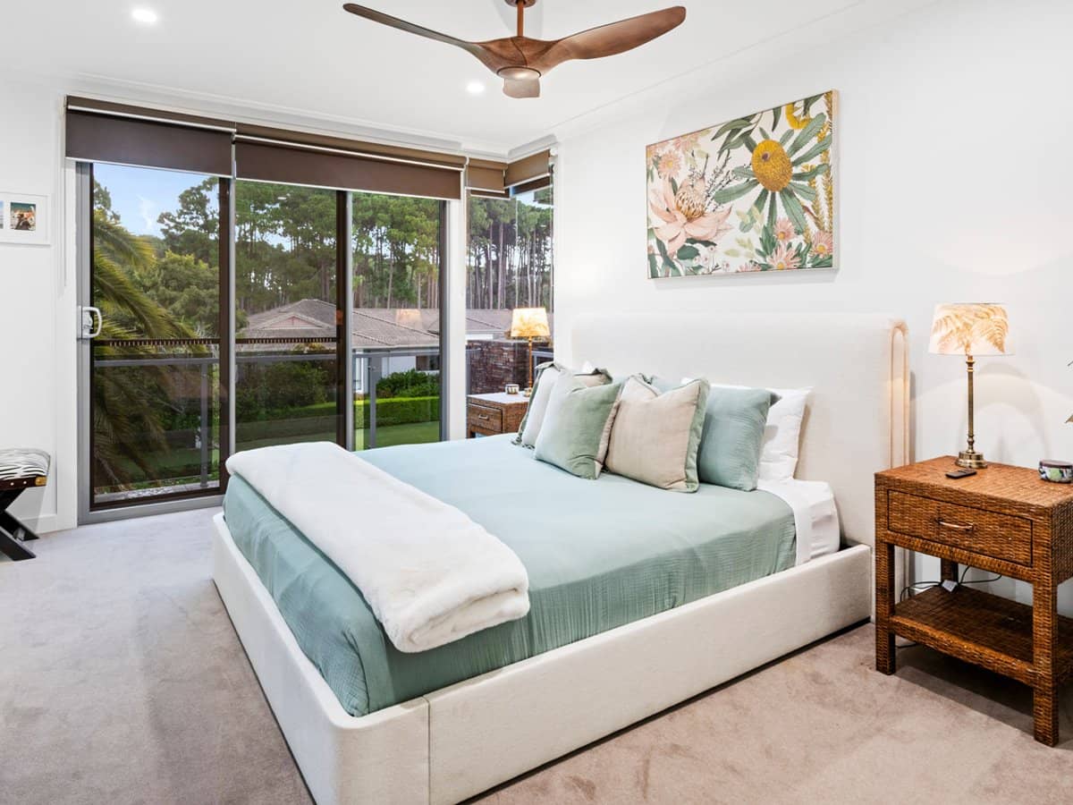 2279 Banksia Lakes Drive, Sanctuary Cove - Thumbnail 18