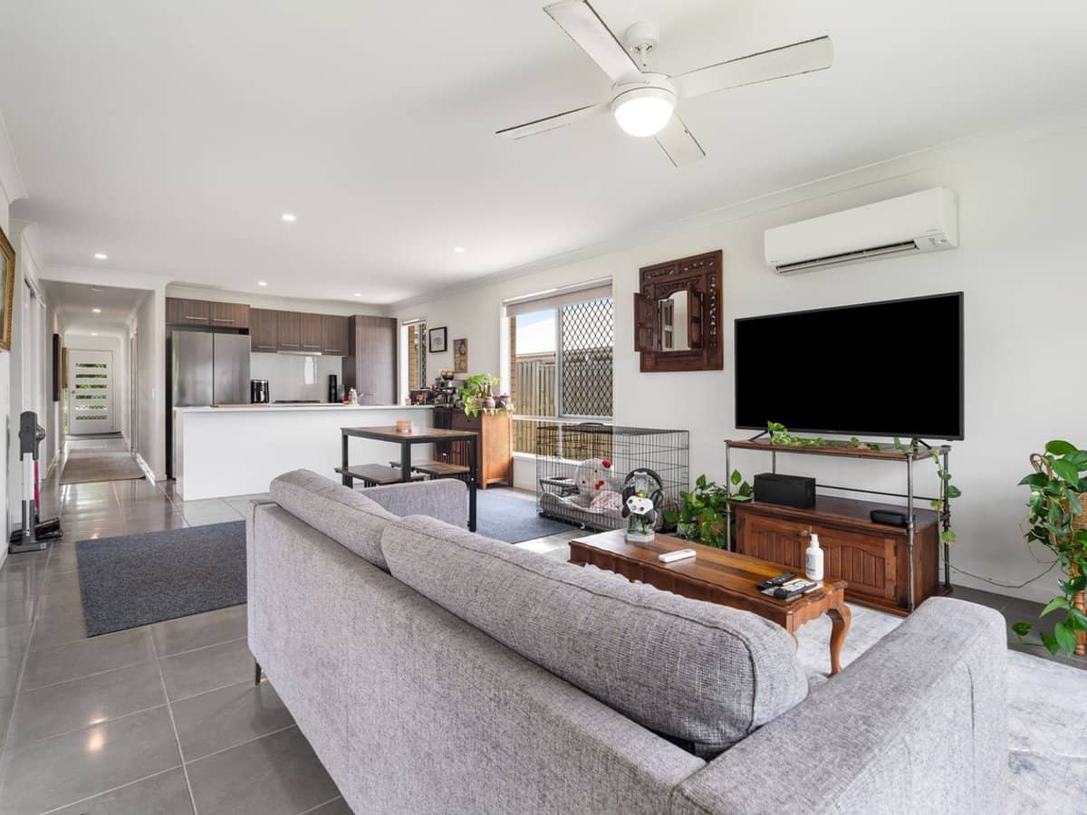 56 Cotton Crescent, Redbank Plains - Thumbnail 3