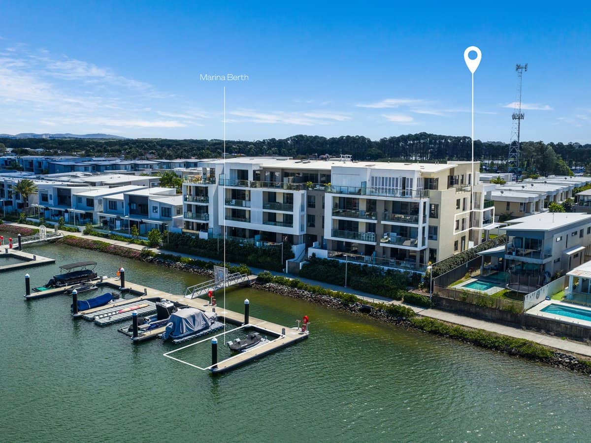 37 Sickle Avenue, Hope Island - Thumbnail 3