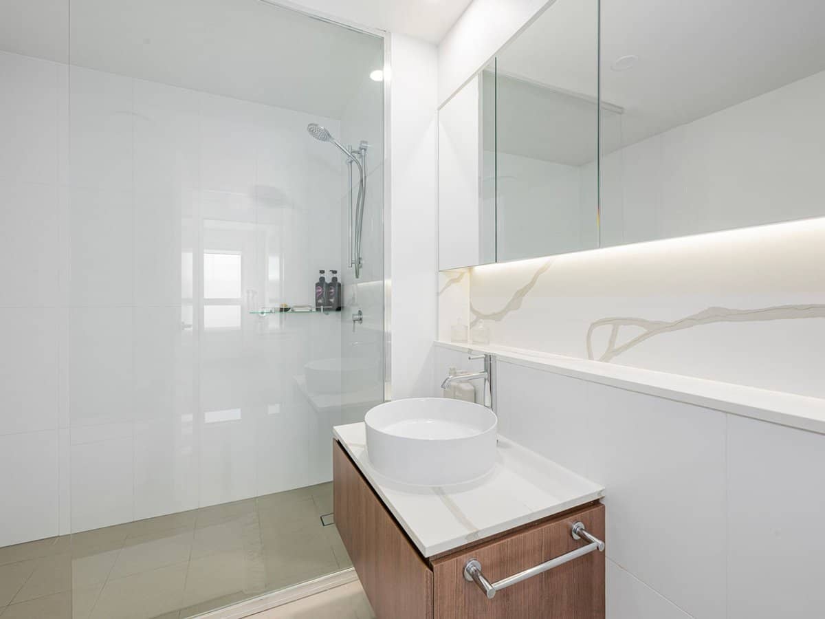 37 Sickle Avenue, Hope Island - Thumbnail 12